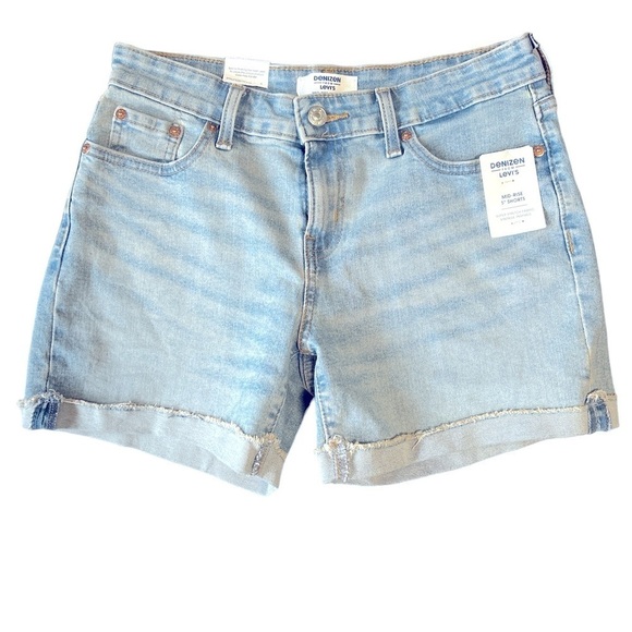 NWT DENIZEN from Levi’s Women's Mid-Rise 5" Jean Shorts cuffed - Picture 4 of 5